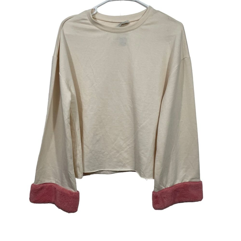 NWT Zara Trafulac Cream & Pink Fur Cuffed Sleeve Sweater